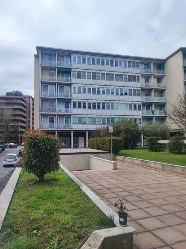 appartamento in vendita a Pavia