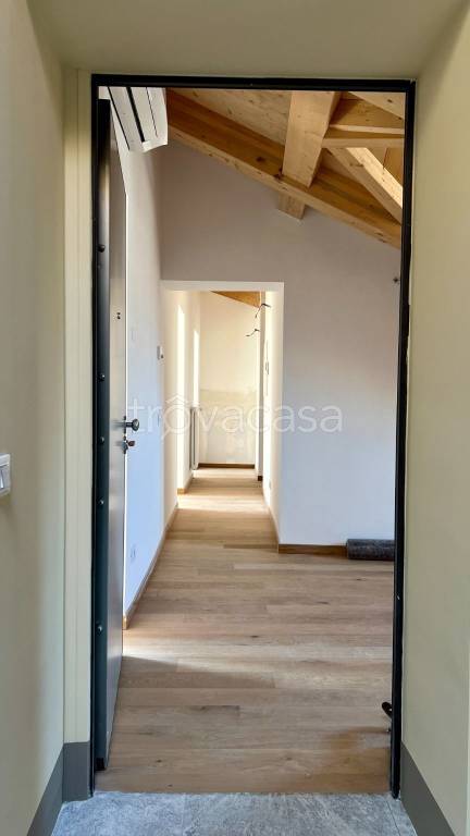 appartamento in vendita a Pavia in zona Centro Città
