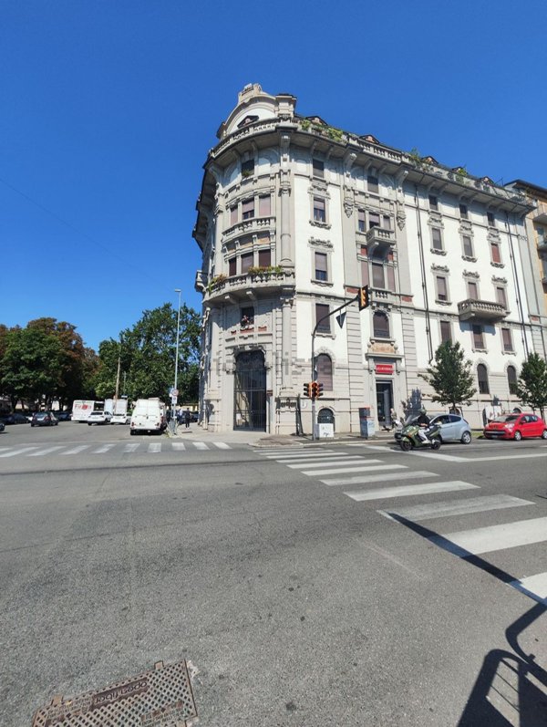 appartamento in vendita a Pavia in zona Viale Matteotti