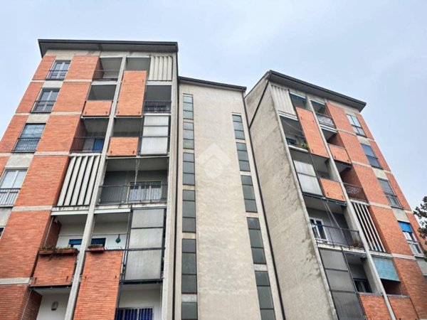 appartamento in vendita a Pavia in zona Centro Città