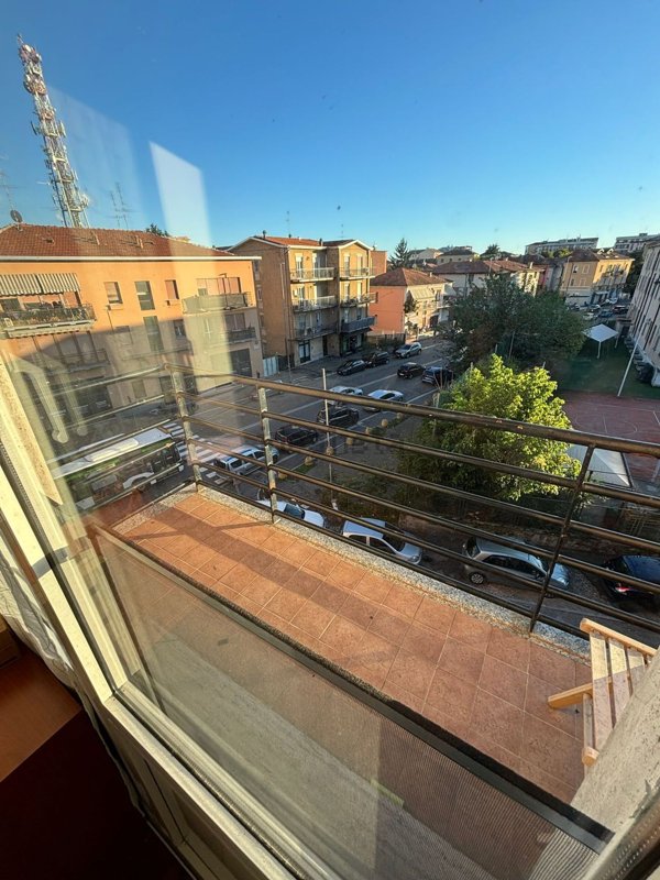 appartamento in vendita a Pavia in zona Centro Città