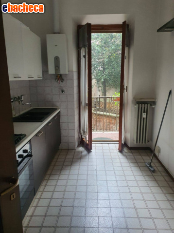 appartamento in vendita a Pavia in zona Centro Città