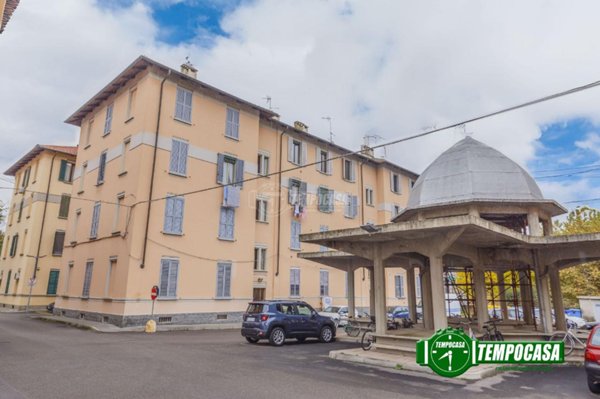appartamento in vendita a Pavia in zona Stazione