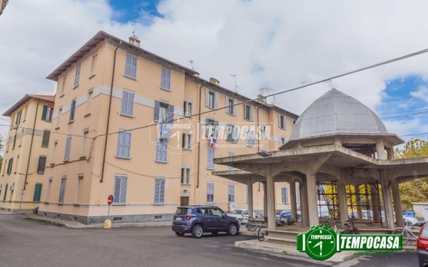 appartamento in vendita a Pavia in zona Stazione