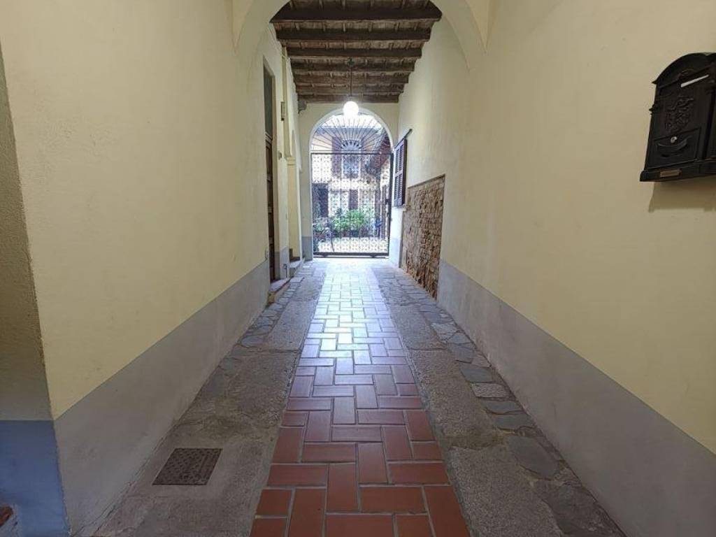 appartamento in vendita a Pavia in zona Centro Città