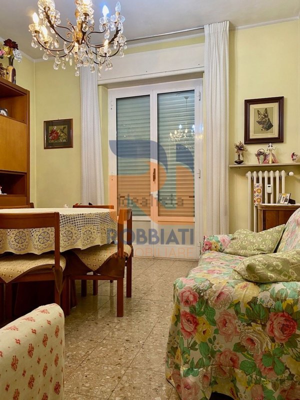 appartamento in vendita a Pavia in zona Stazione
