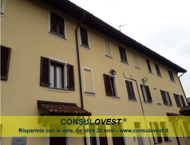 appartamento in vendita a Pavia in zona Campo Coni
