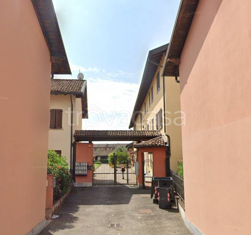 appartamento in vendita a Pavia in zona Campo Coni