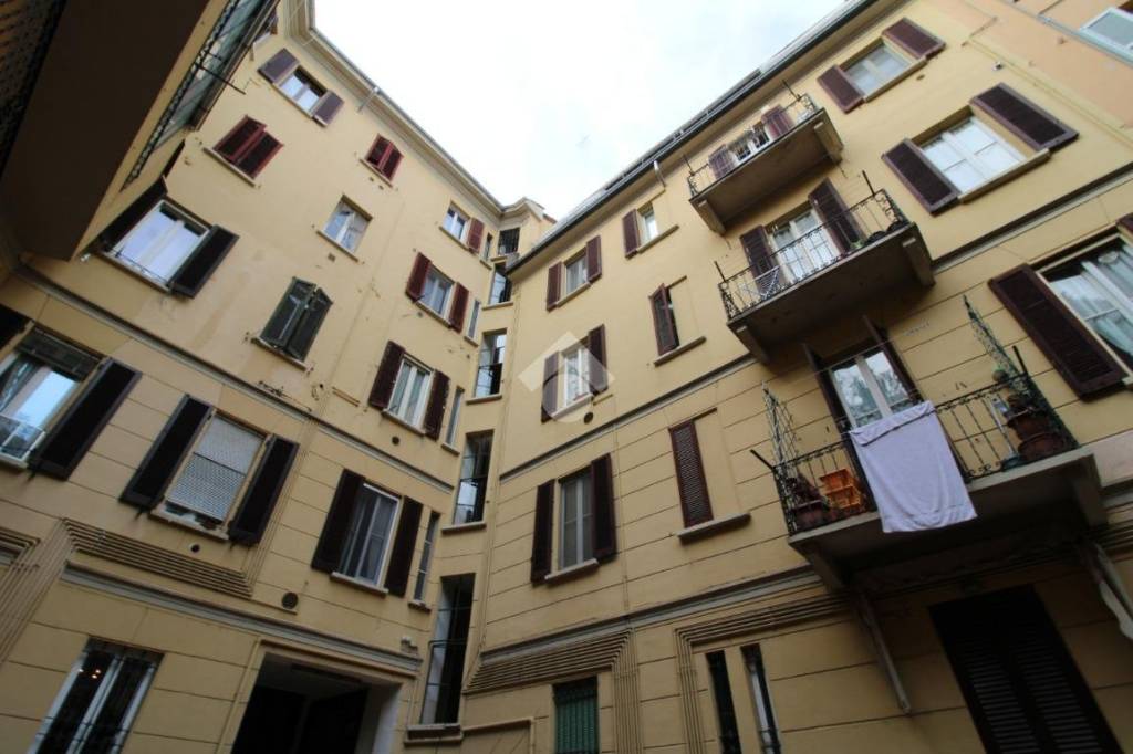 appartamento in vendita a Pavia in zona Stazione