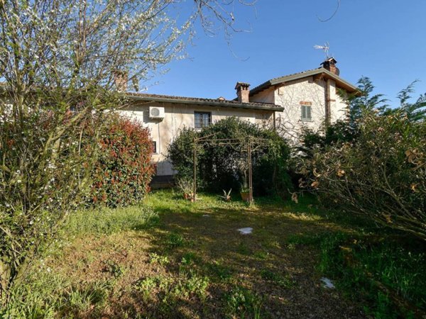 casa indipendente in vendita a Pavia in zona Ca' Della Terra