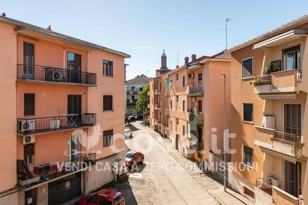 appartamento in vendita a Pavia in zona Stazione