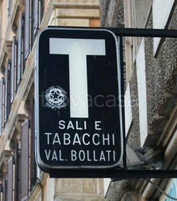 appartamento in vendita a Pavia in zona Centro Città