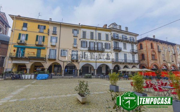 appartamento in vendita a Pavia in zona Centro Città