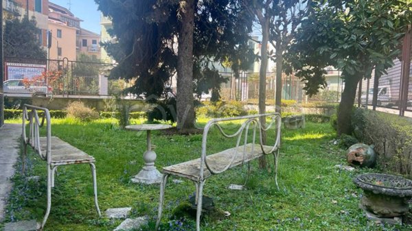 appartamento in vendita a Pavia in zona Città Giardino