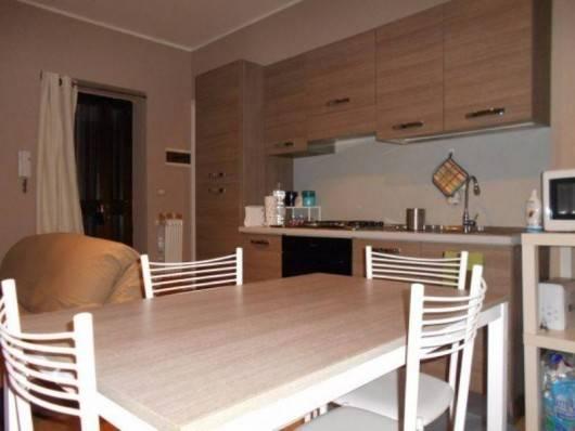appartamento in vendita a Pavia in zona Centro Città