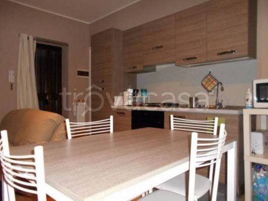 appartamento in vendita a Pavia in zona Centro Città