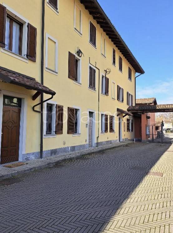 appartamento in vendita a Pavia in zona Campo Coni