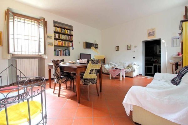 appartamento in vendita a Pavia in zona Borgo Ticino