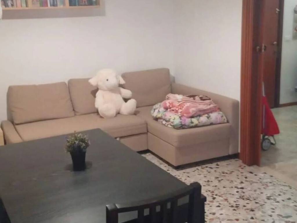 appartamento in vendita a Pavia in zona Stazione