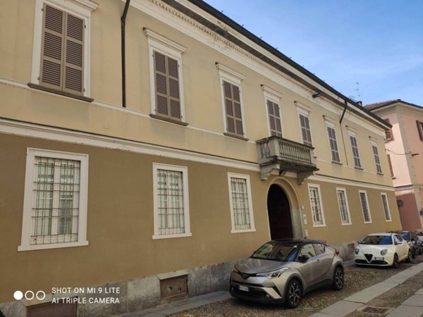 appartamento in vendita a Pavia in zona Centro Città