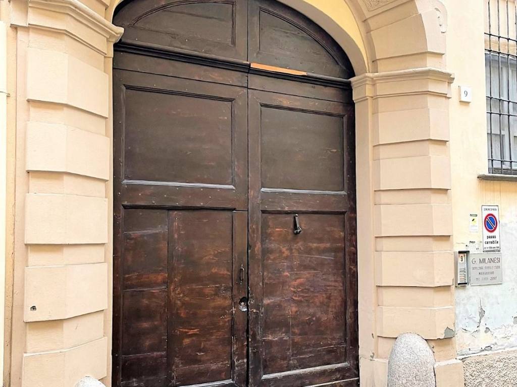 appartamento in vendita a Pavia in zona Centro Città