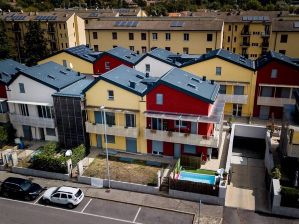 appartamento in vendita a Pavia in zona Stazione