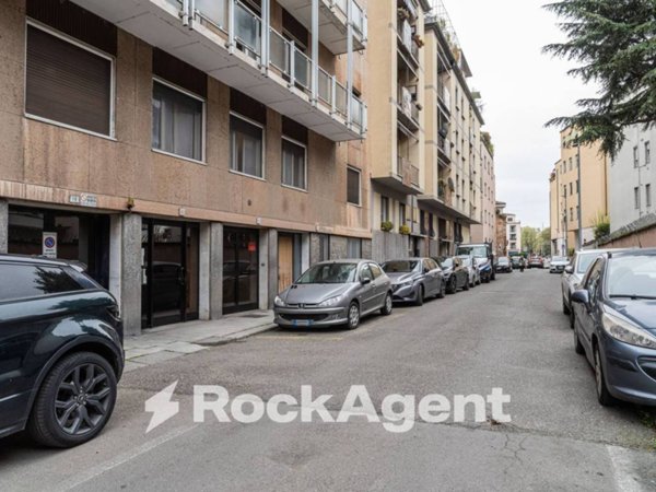 appartamento in vendita a Pavia in zona Centro Città