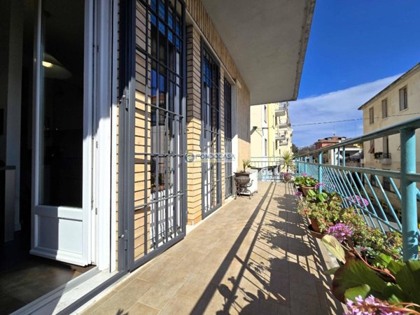 appartamento in vendita a Pavia in zona Centro Città