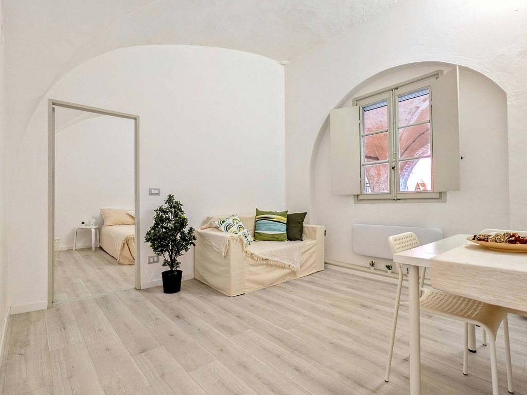 appartamento in vendita a Pavia in zona Centro Città