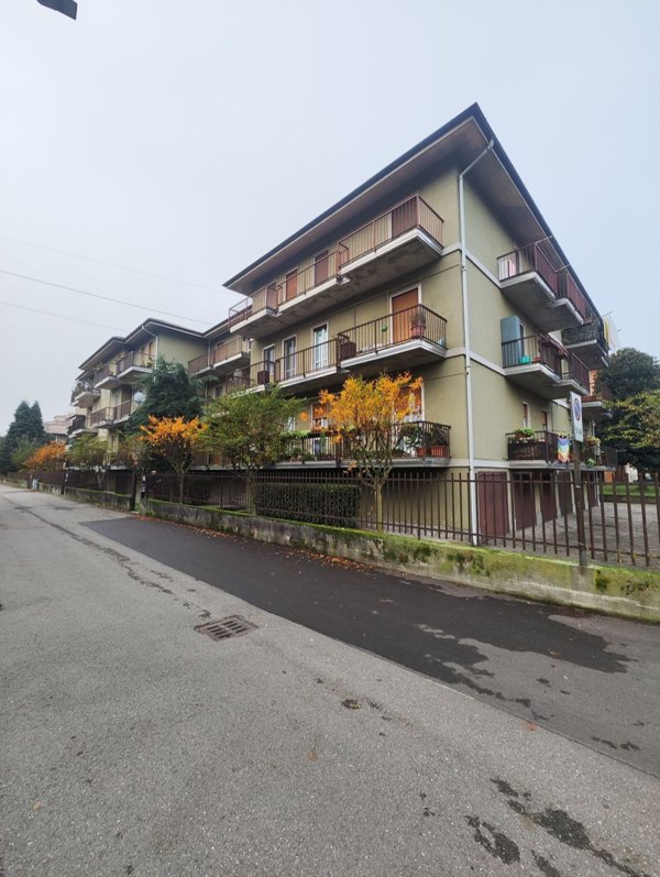 appartamento in vendita a Pavia