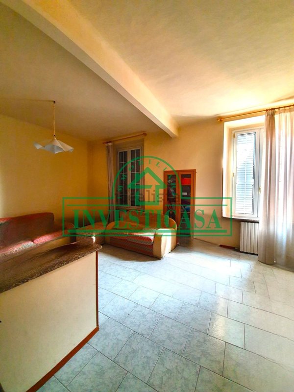 appartamento in vendita a Pavia in zona Centro Città