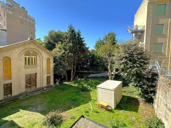 appartamento in vendita a Pavia in zona Centro Città