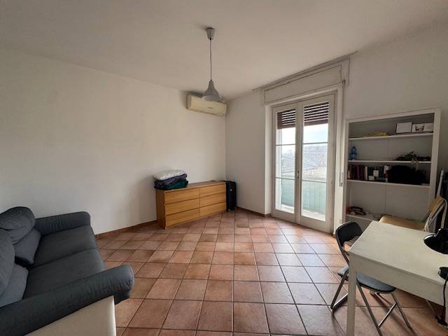 appartamento in vendita a Pavia in zona Casa sul Fiume