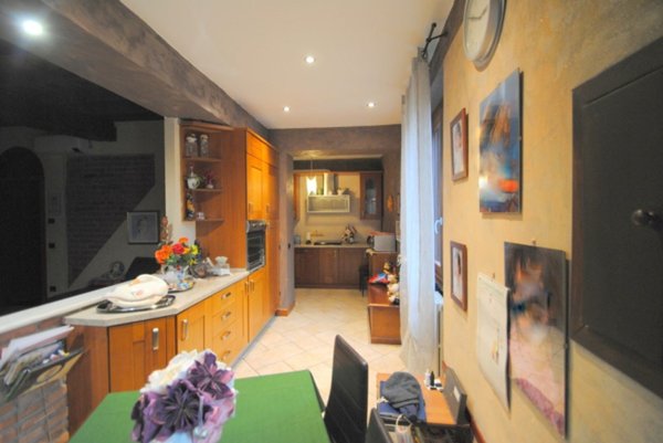 appartamento in vendita a Pavia in zona Centro Città