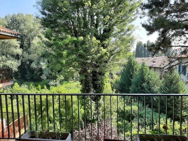 appartamento in vendita a Pavia in zona Città Giardino