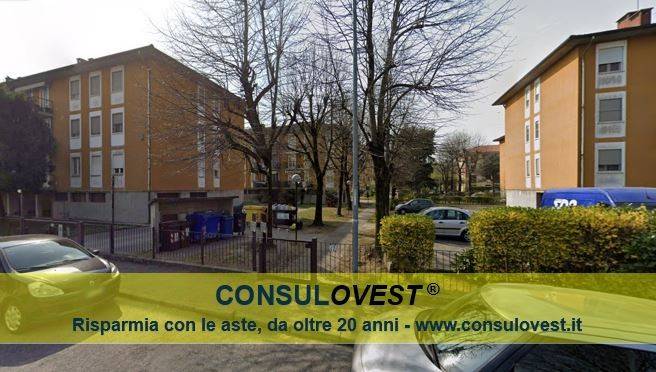 appartamento in vendita a Pavia in zona Policlinico
