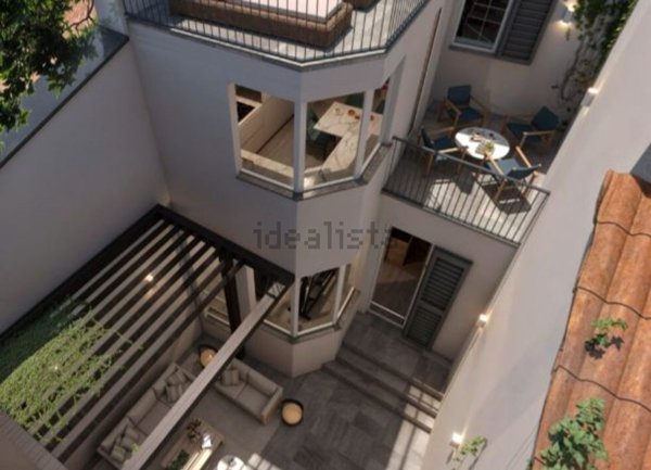 appartamento in vendita a Pavia in zona Centro Città