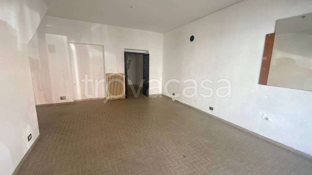 appartamento in vendita a Pavia in zona Mirabello