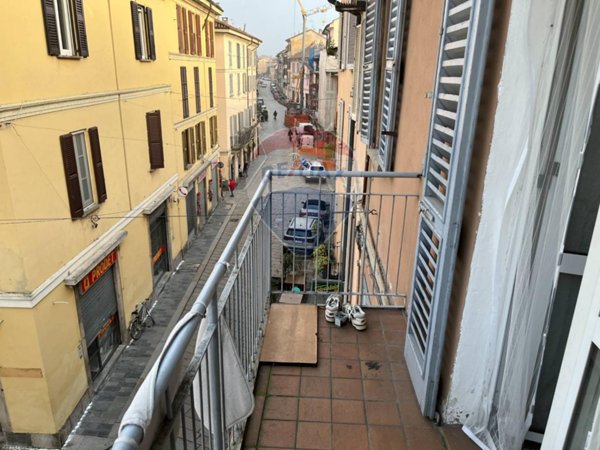 appartamento in vendita a Pavia in zona Centro Città