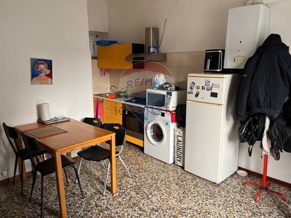 appartamento in vendita a Pavia in zona Centro Città