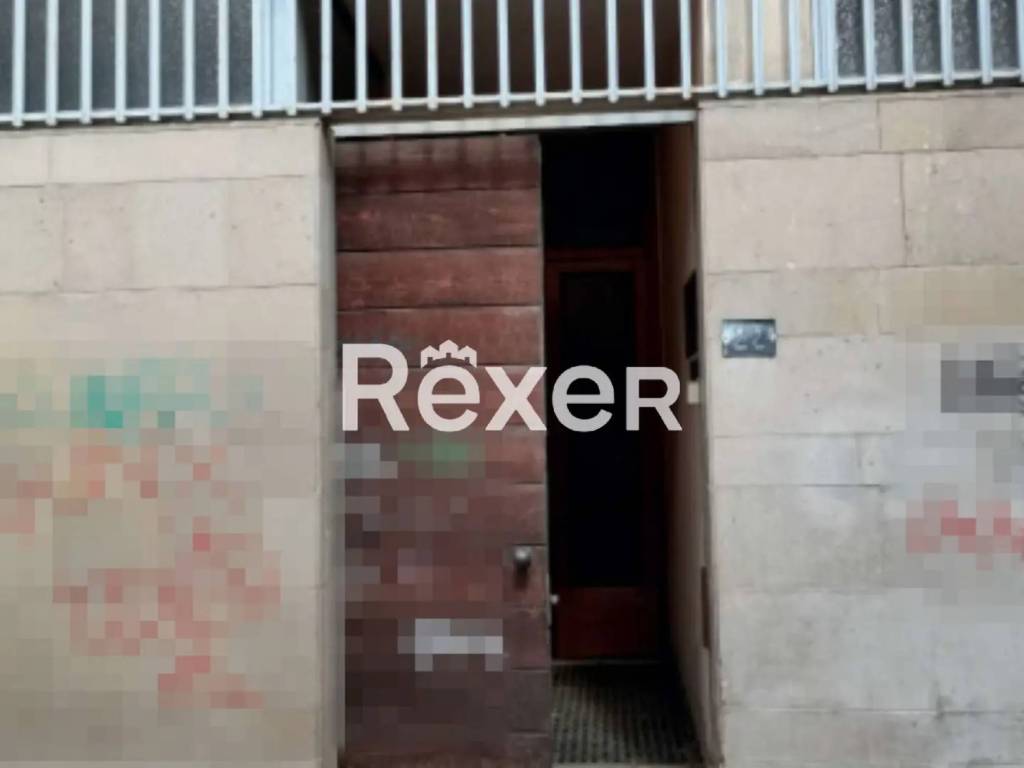 appartamento in vendita a Pavia in zona Centro Città