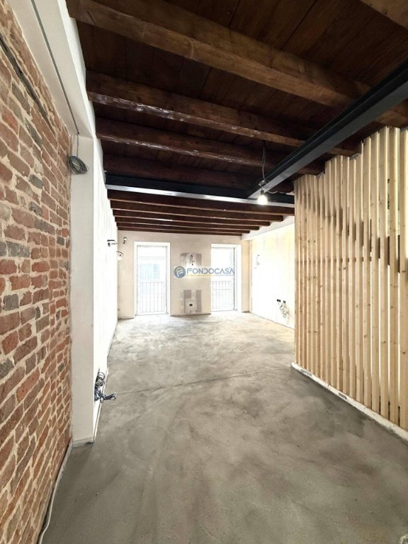 appartamento in vendita a Pavia in zona Centro Città