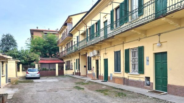 appartamento in vendita a Pavia in zona Centro Città