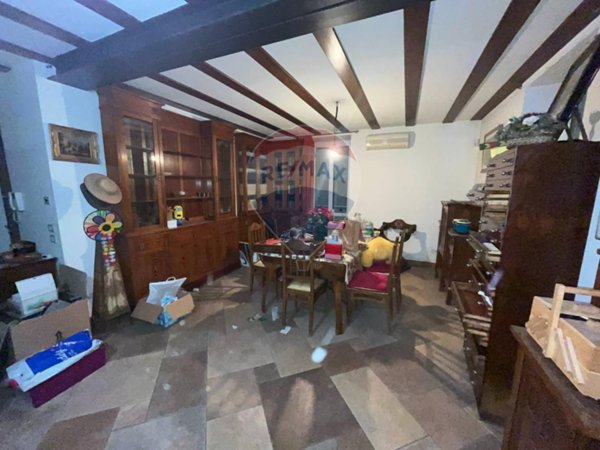 appartamento in vendita a Pavia in zona Centro Città