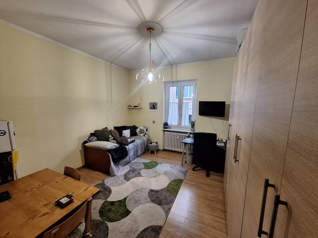 appartamento in vendita a Pavia in zona Centro Città