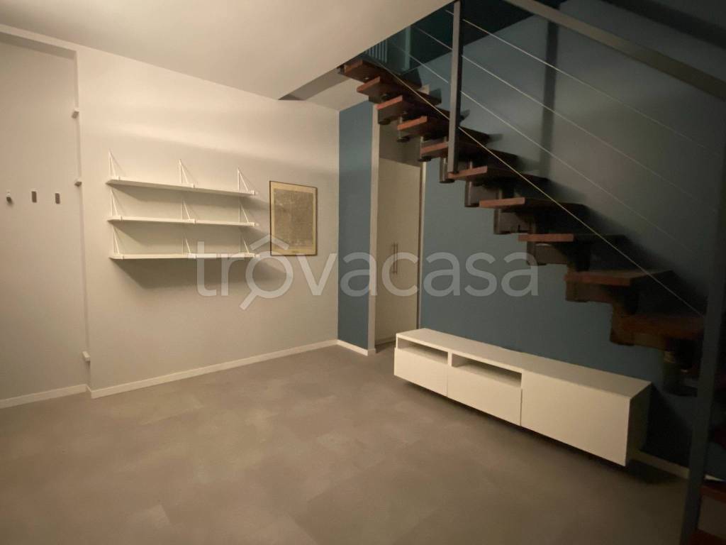 appartamento in vendita a Pavia in zona Centro Città