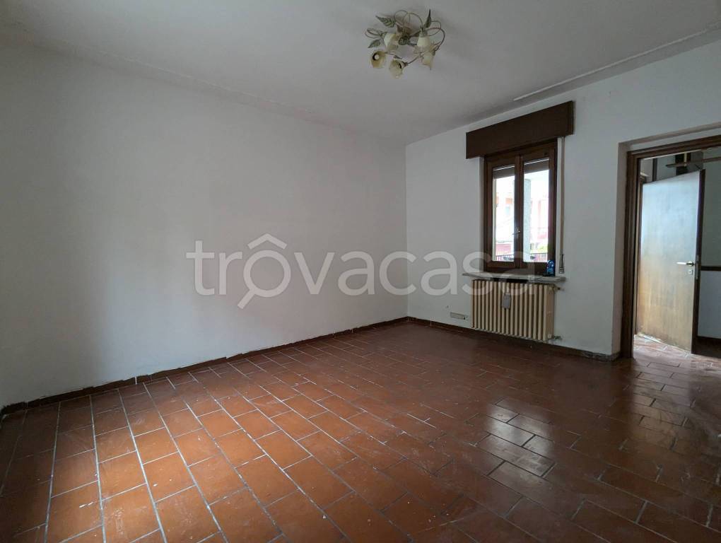 appartamento in vendita a Pavia in zona San Pietro