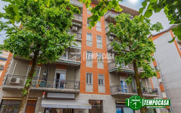 appartamento in vendita a Pavia in zona Centro Città