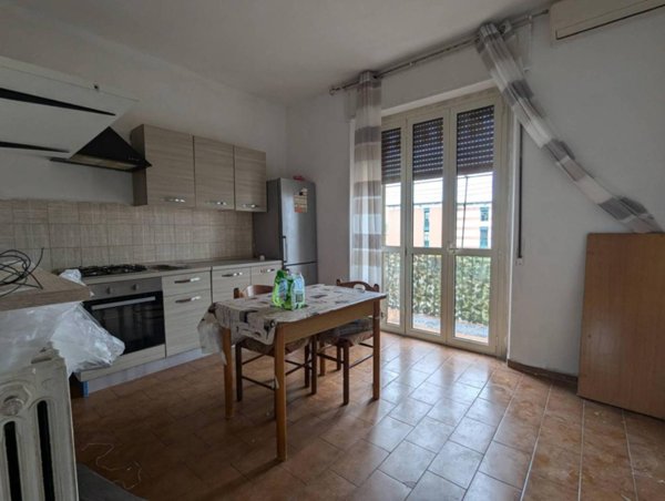 appartamento in vendita a Pavia in zona Stazione