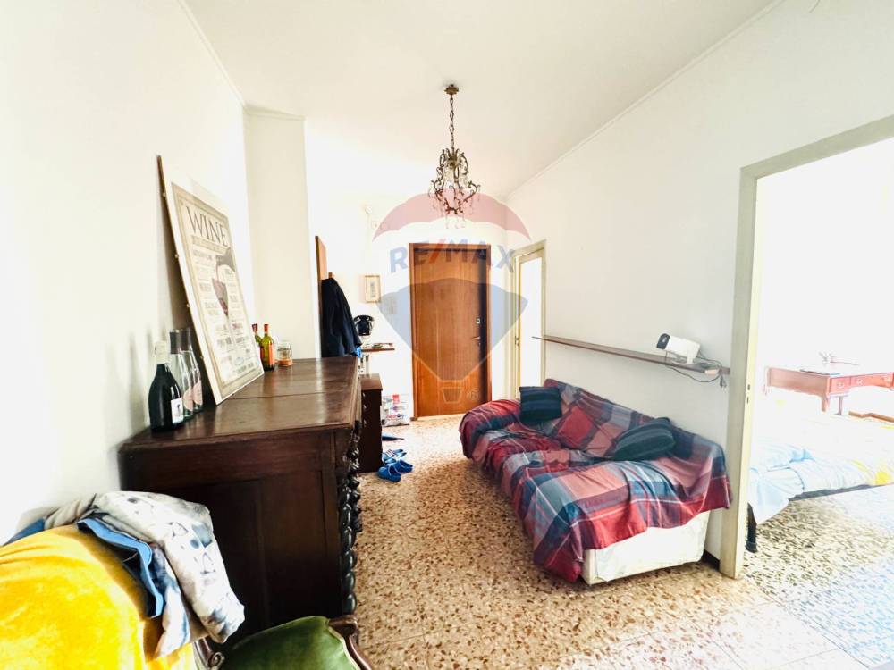 appartamento in vendita a Pavia in zona Stazione